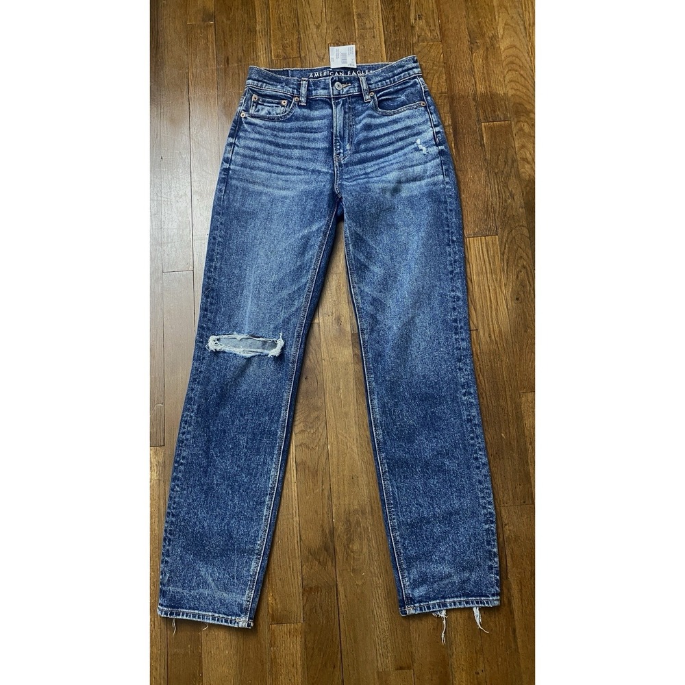 NWT American Eagle Super High-Rise Straight Distressed Jeans Size 0 BOHO-Chic